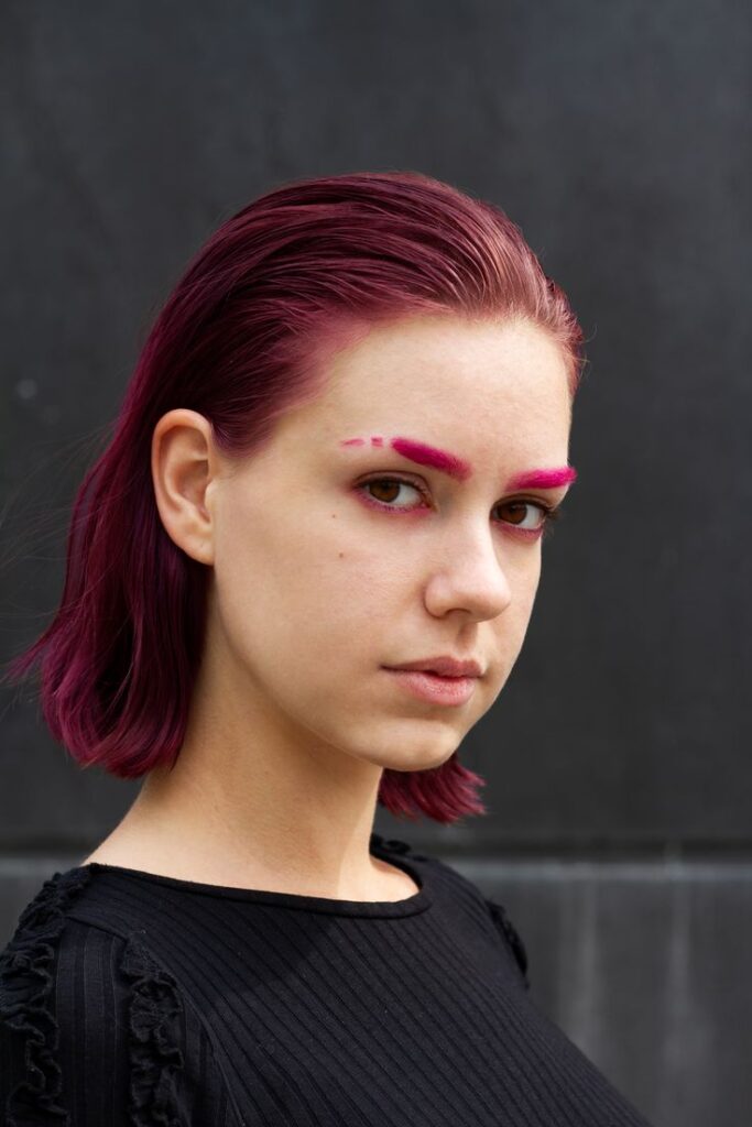eyebrow color in Abu Dhabi